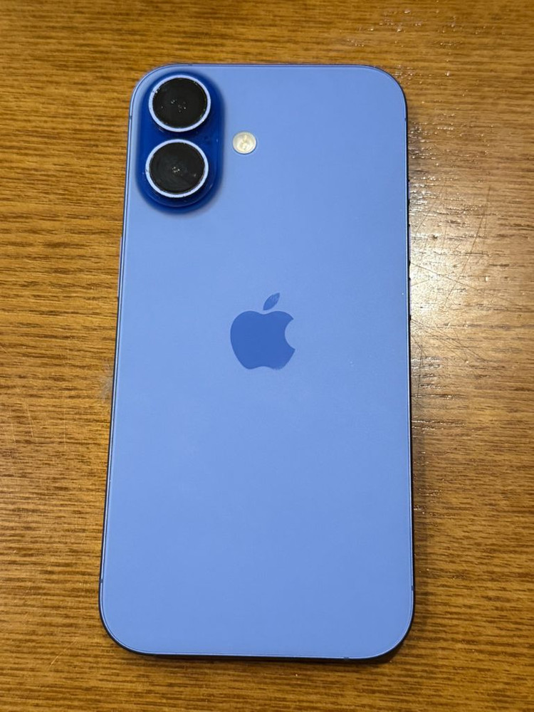 아이폰 16 블루 판매합니다 ! ( 급처 ) ( 교신 가능 )--0