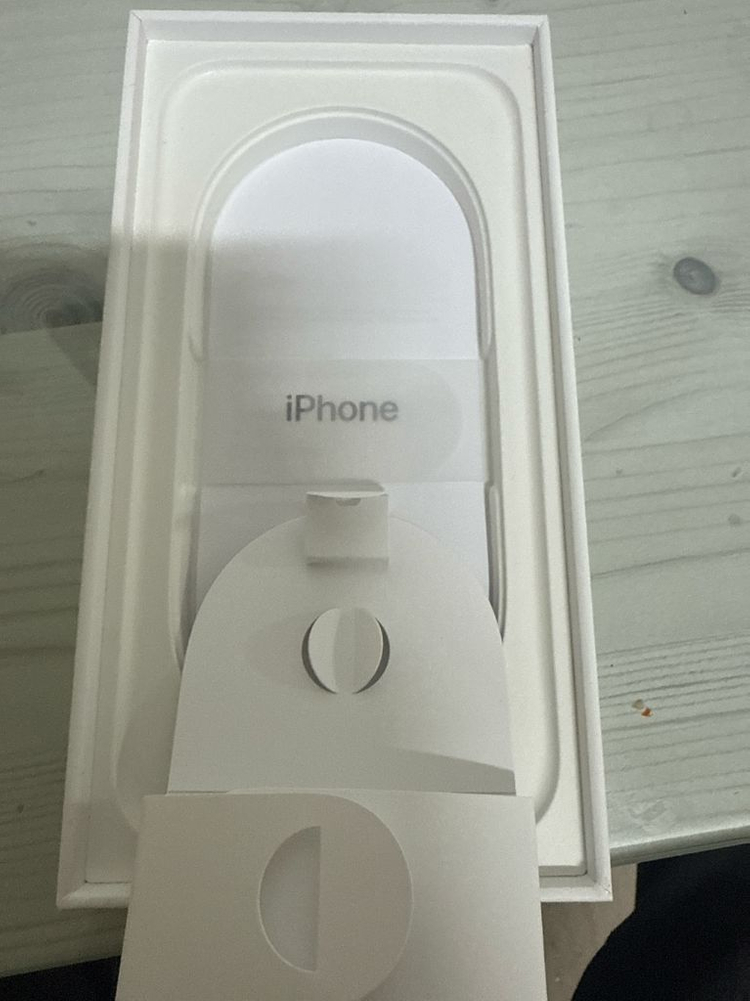 아이폰 16 블루 판매합니다 ! ( 급처 ) ( 교신 가능 )--7