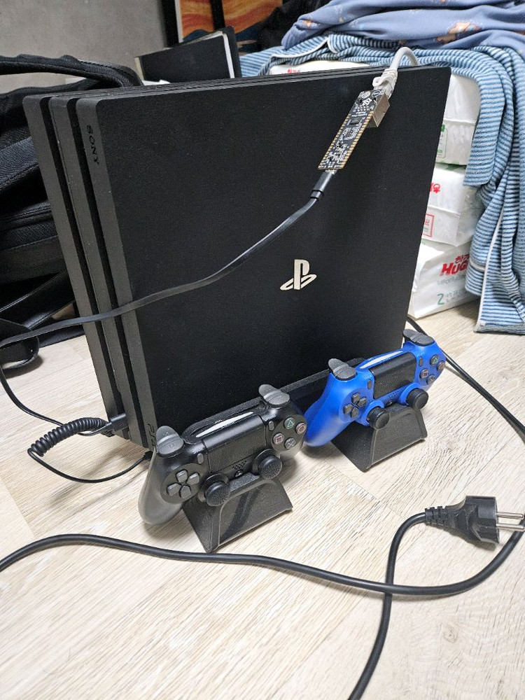 플스4 프로(ps4 pro) 1테라 ssd 커펌 11.00 팝니다--0