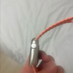 애플워치se2 40mm 스타라이트색상