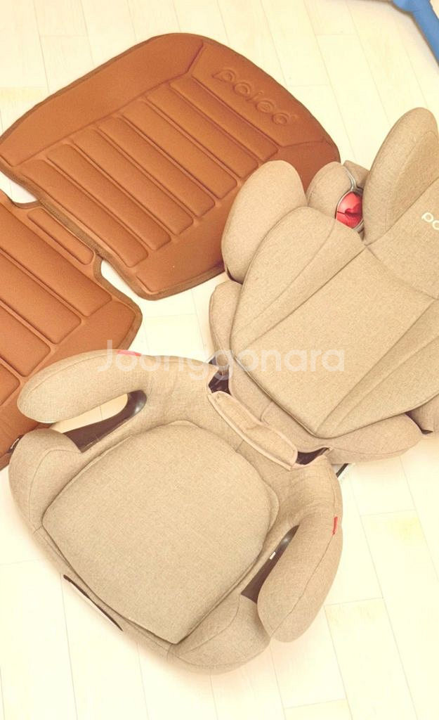 폴레드 볼픽스 프로 SJ1 주니어 카시트--3