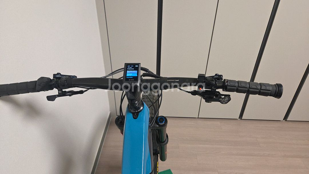 [창원]트렉 레일 9.8 L 사이즈 전기 엠티비 trek rail emtb 자전거--1