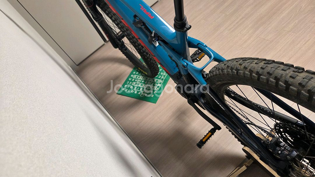 [창원]트렉 레일 9.8 L 사이즈 전기 엠티비 trek rail emtb 자전거--9