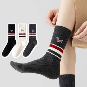 귀여운 강아지 자수 양말