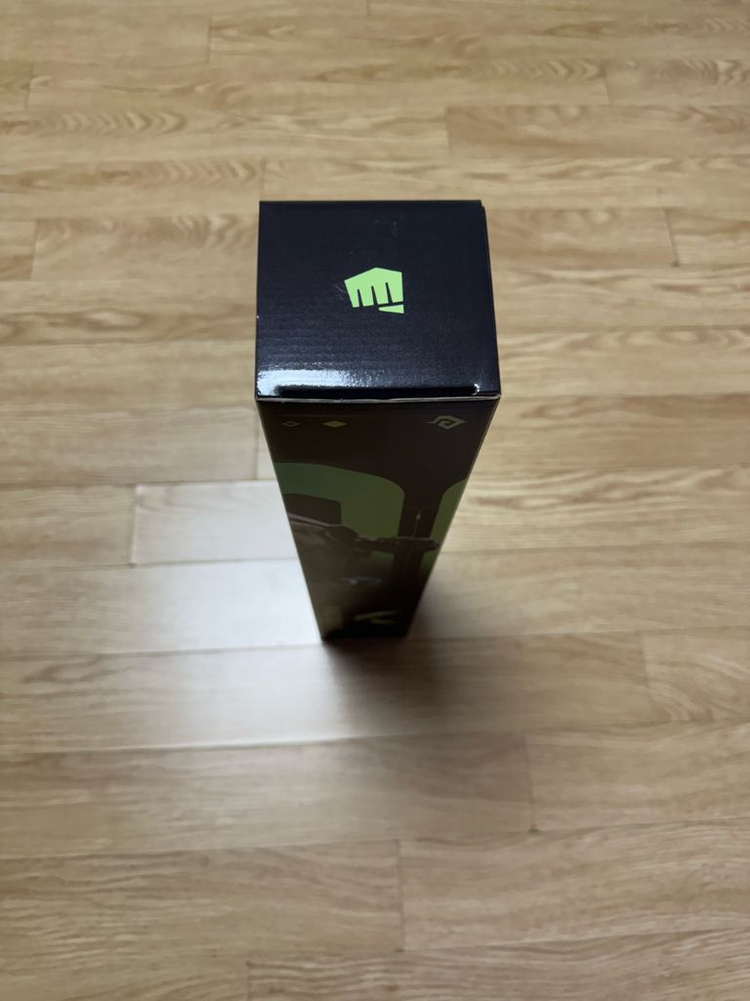 (택포&단순개봉) 아쿠아 컨트롤 플러스 X 발로란트 비토 콜라보 마우스패드 이미지