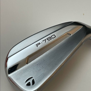 테일러메이드 p790 25년제품 (4-p) 아이언 세트 이미지