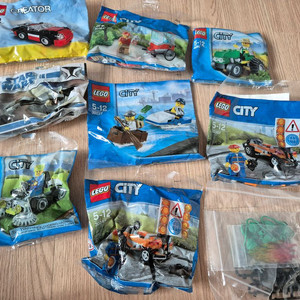 레고 폴리백 및 잡동사니 판매 이미지