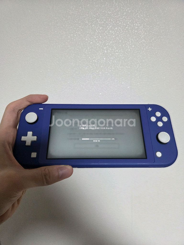 닌텐도 스위치 라이트(블루/디아루가&펄기아 에디션)+동숲칩--7