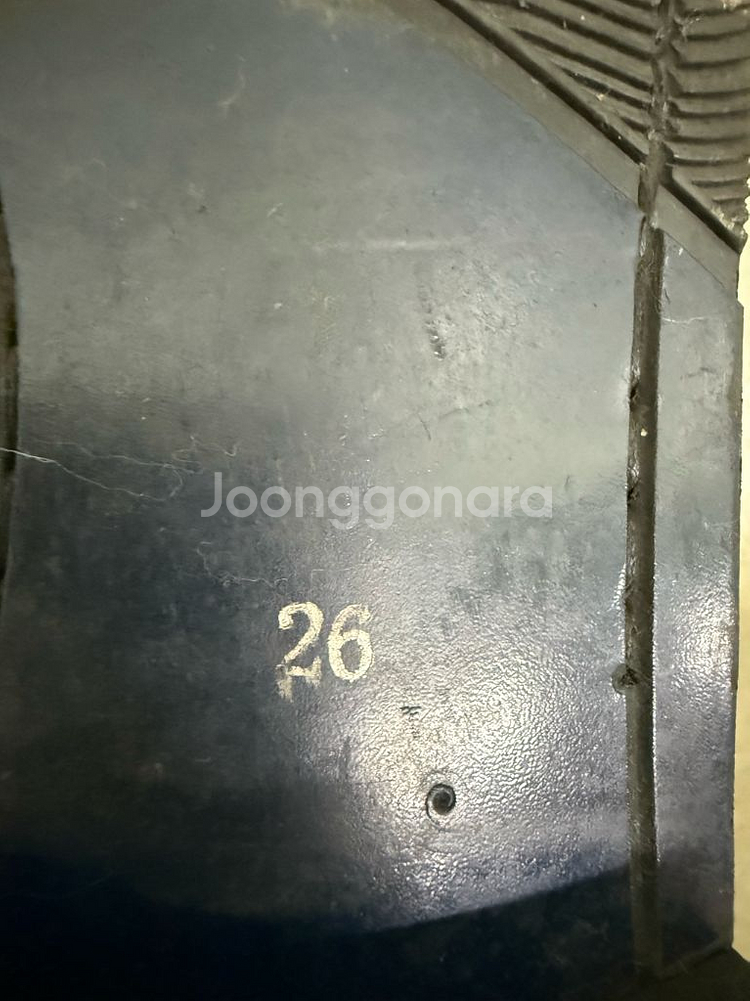 THE SUIT COMPANY 남성 스웨이드 첼시 부츠입니다--4