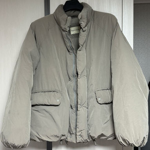 토마스모어 시티숏다운 카키그레이 M토마스모어 시티숏다운 카키그레이 M