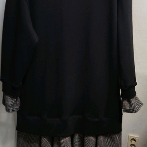 플라스틱아일랜드 블랙 원피스