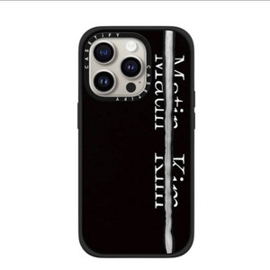 미개봉 새상품 케이스티파이 마뗑킴 아이폰15 케이스 맥세이프 블랙 로고