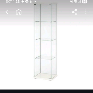 유리 장식장 삽니다.비슷한거든