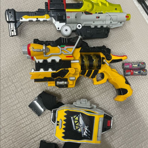 파워레인저 가브리볼버,가브칼리버,벨트 팝니다