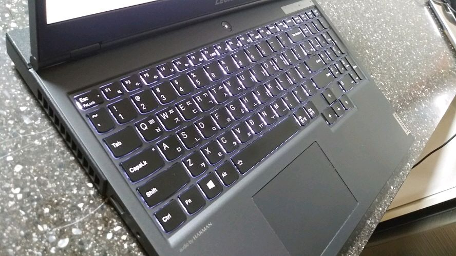 레노버 리전5 고성능 라이젠7 게이밍 노트북/GTX1660Ti 이미지