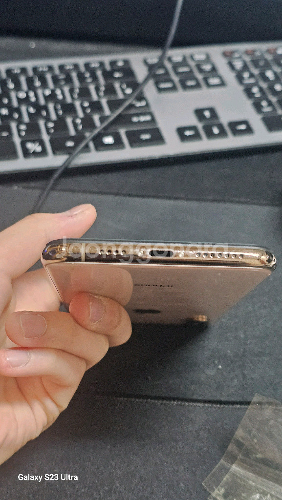 (해외판) 아이폰 XS Max 골드 256gb--7