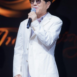 조용필 공연 4매 이상 판매 가능!