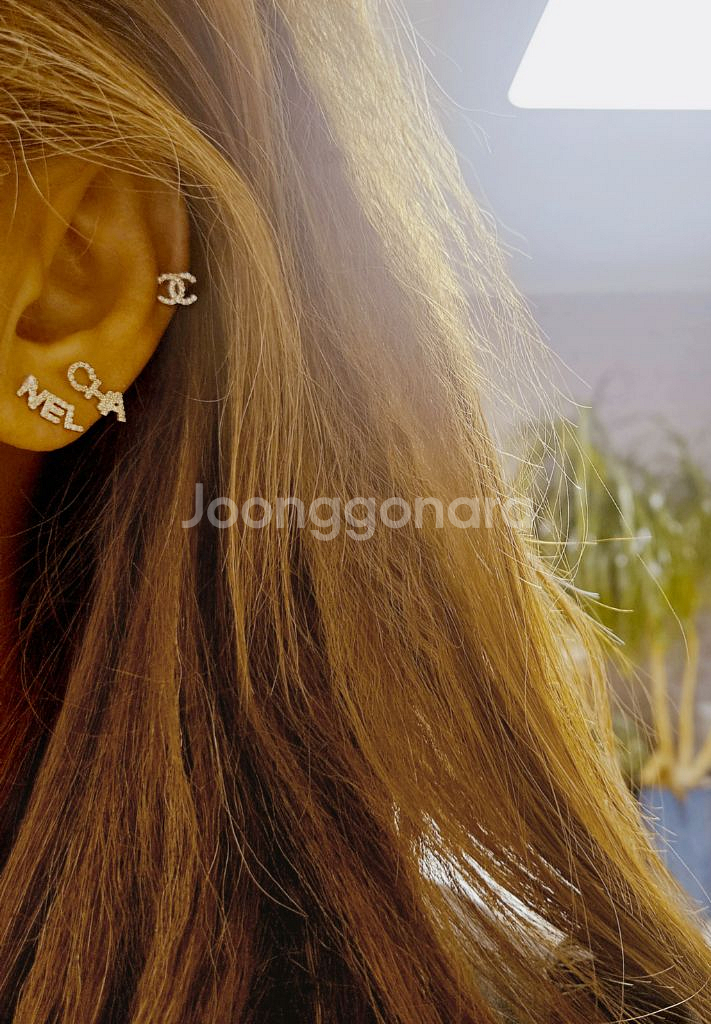 14k샤넬 로고 귀걸이 세트--0