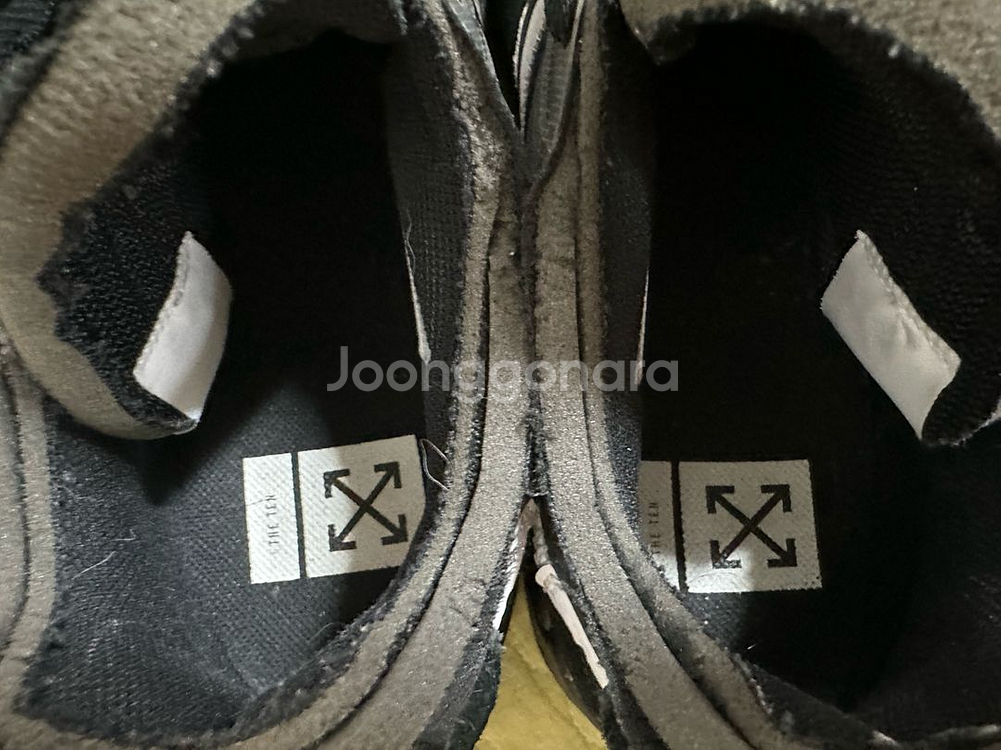 오프화이트 맥스 90 블랙 v2 310사이즈--5