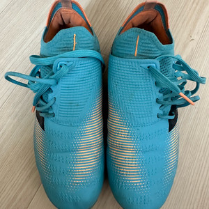 뉴발란스 퓨론V7+ AG 250mm