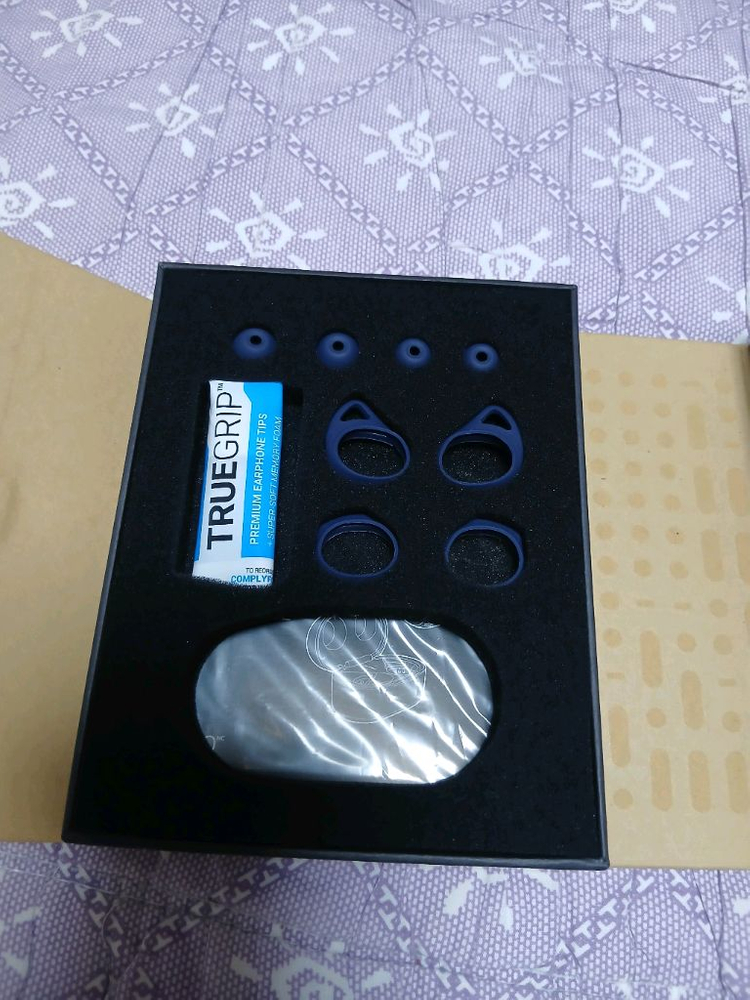 AKG n400 무선 이어폰--3