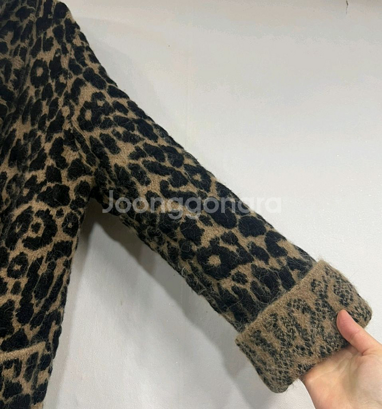 알파카 호피 롱코트--3