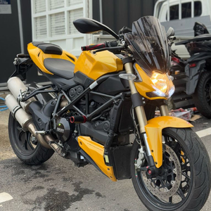 두가티 스트리트파이터848