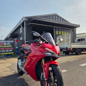 두가티 슈퍼스포츠S