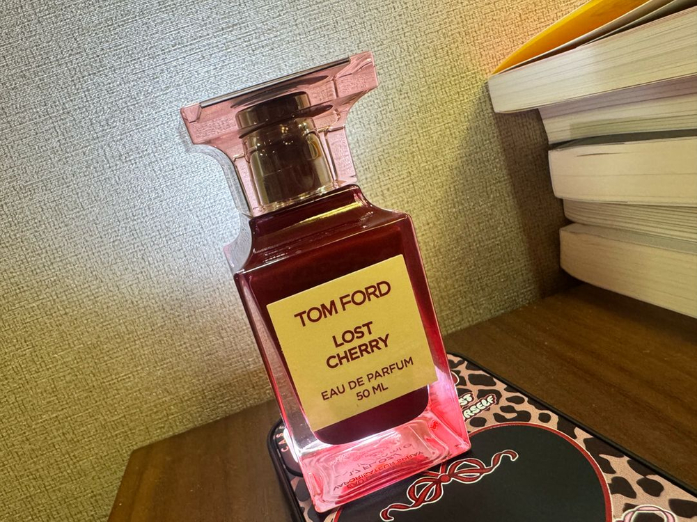 톰포드 로스트체리 오드퍼퓸 50ml--2