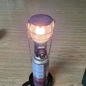 블랙야크 캠핑용 가스랜턴 이미지