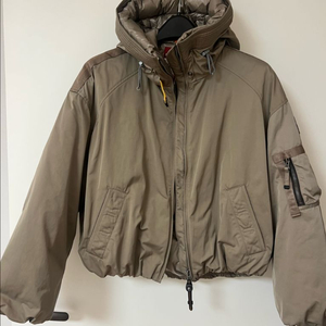 파라점퍼스 봄버 나즈 여성 S 사이즈 다운 점퍼