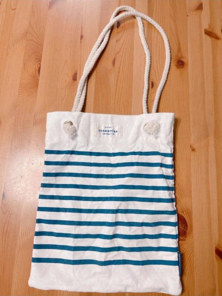 스타벅스 마린 스트라이프 에코백 데일리가방 여름가방 보부상 튼튼한가방 시장가방 여행가방 바다 비치룩 휴양지--1