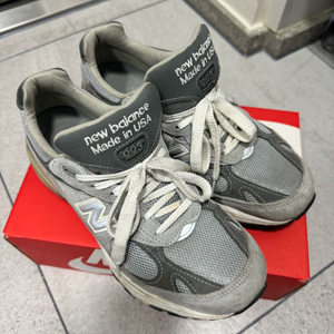 뉴발란스 993 265mm 발볼D 팔아요