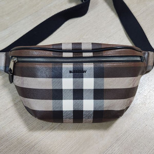 버버리 케이슨 벨트백 브라운컬러