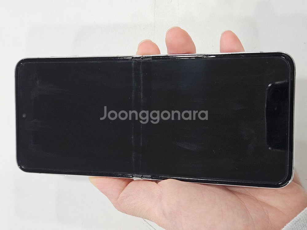 갤럭시Z플립5 (F731) 블랙 256GB 가성비폰--5