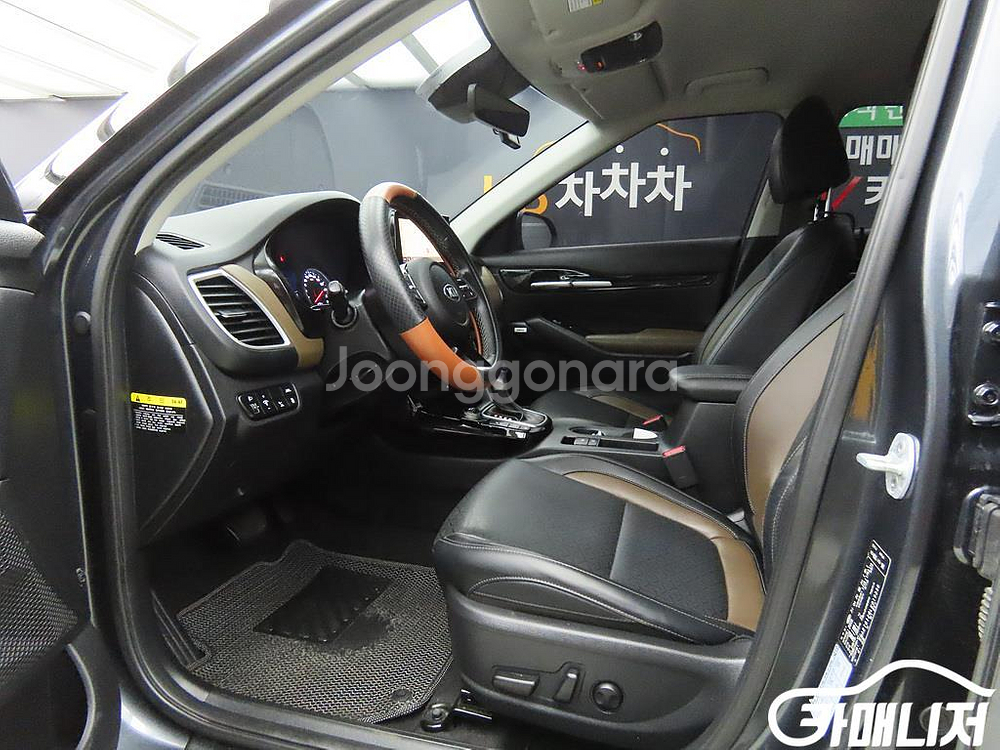 [기아]셀토스 가솔린 1.6 터보 2WD 노블레스 #가을특가--3