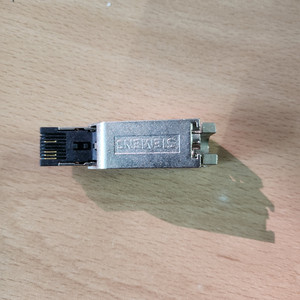 SIMENS RJ4PLUG