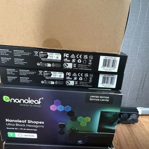 나노리프 쉐이프 shapes 헥사곤 트라이앵글 미니 블랙 shape 미니 트라이앵글 black Nanoleaf 판매