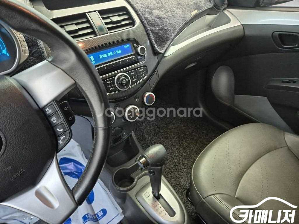 [쉐보레]스파크 LT 기본형 (5인승) #가을특가--9