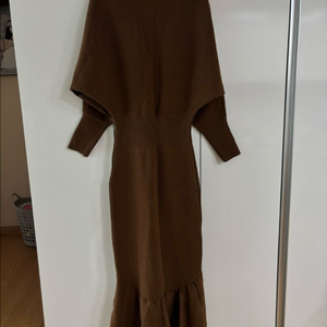 [미사용]여성 언발란스 니트 원피스