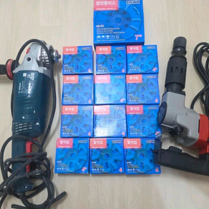 보쉬 그라인더9인치 + DCK 해머드릴 + 할석컵 4인치 다이아몬드 이미지