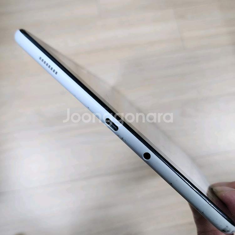 (택포)갤럭시탭 어드밴스드2 SM-T583 팝니다.--7