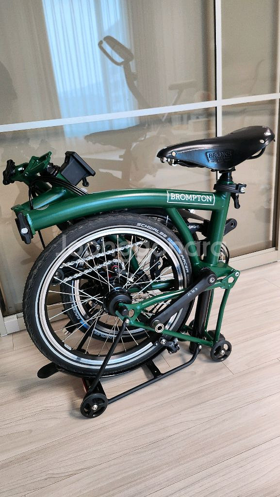 브롬톤 25년 신형 C라인 12단 접이식 자전거--2