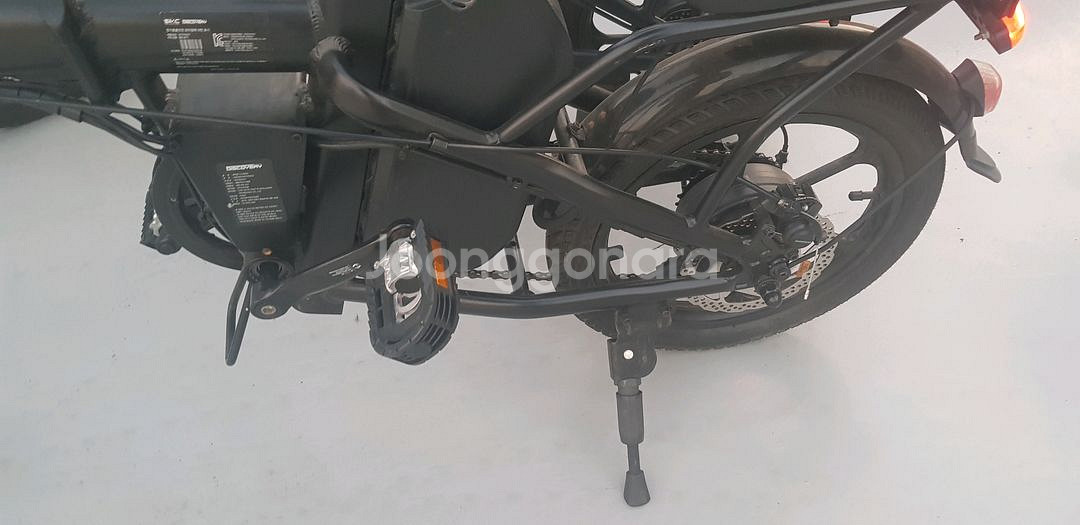 비아지오 VIAGGIO M7 및 디스커버리 플러스 D18 접이식 전기자전거입니다--6