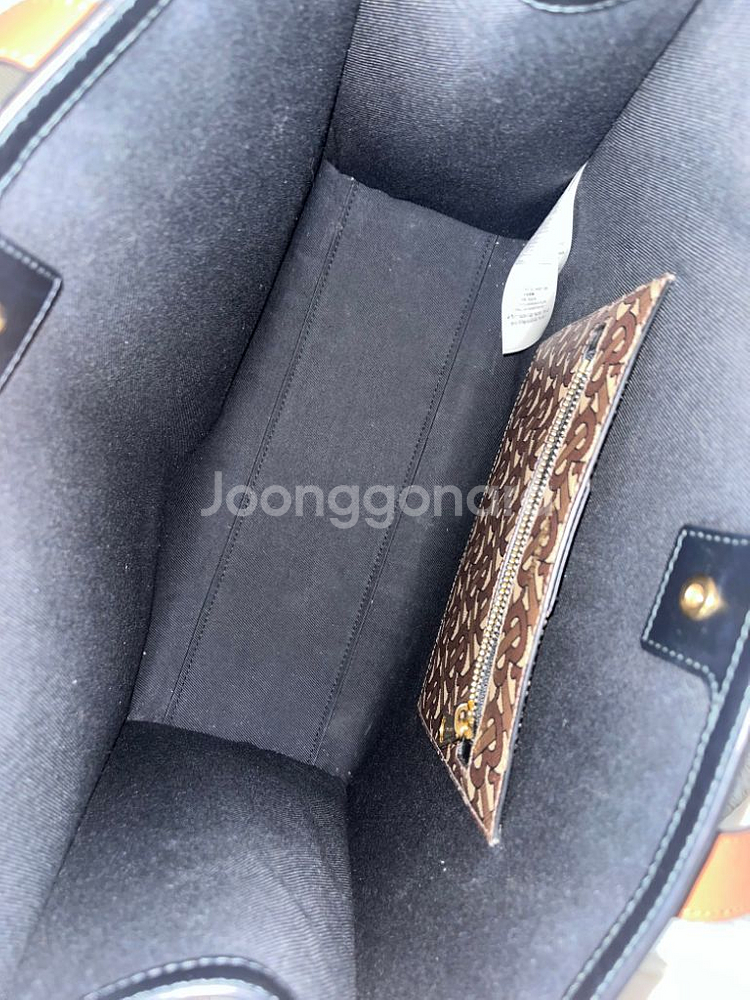 버버리 모노그램 토트백--5