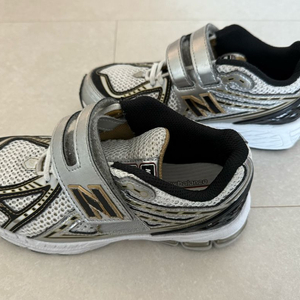 뉴발란스 1906 키즈 운동화 220 이미지