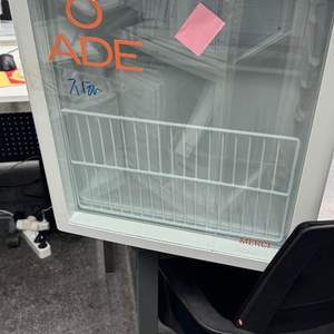 포쿨 소형 쇼케이스 냉장고 kvc-50 이미지