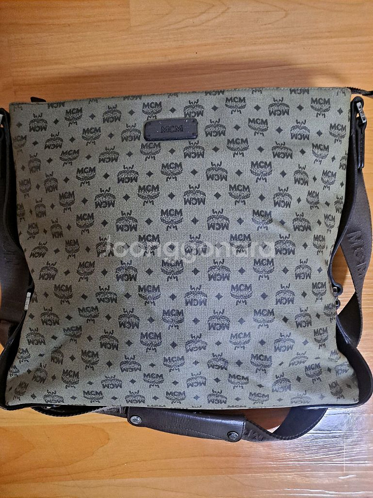 MCM 남성 크로스백 숄더백 정품--0