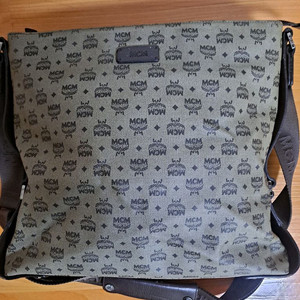 MCM 남성 크로스백 숄더백 정품