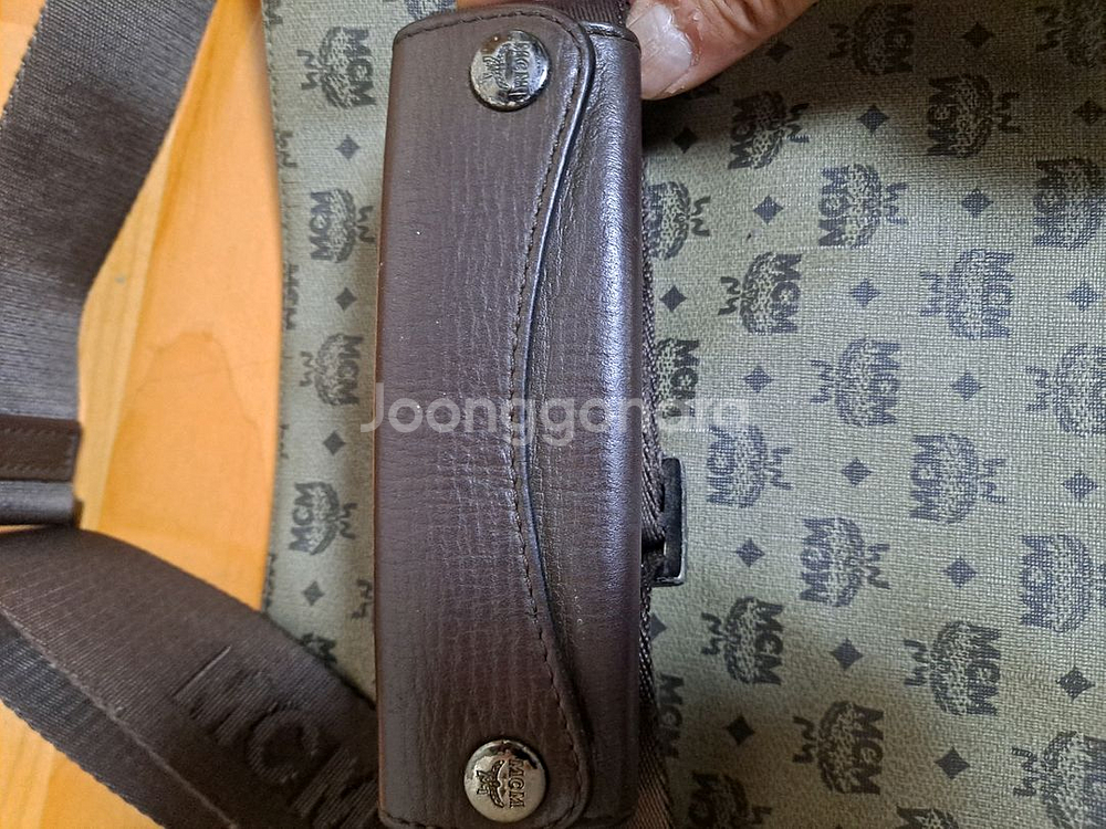 MCM 남성 크로스백 숄더백 정품--9